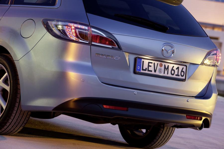  Mazda6 Wagon Sport 2010 года  (фото 32 из 60)